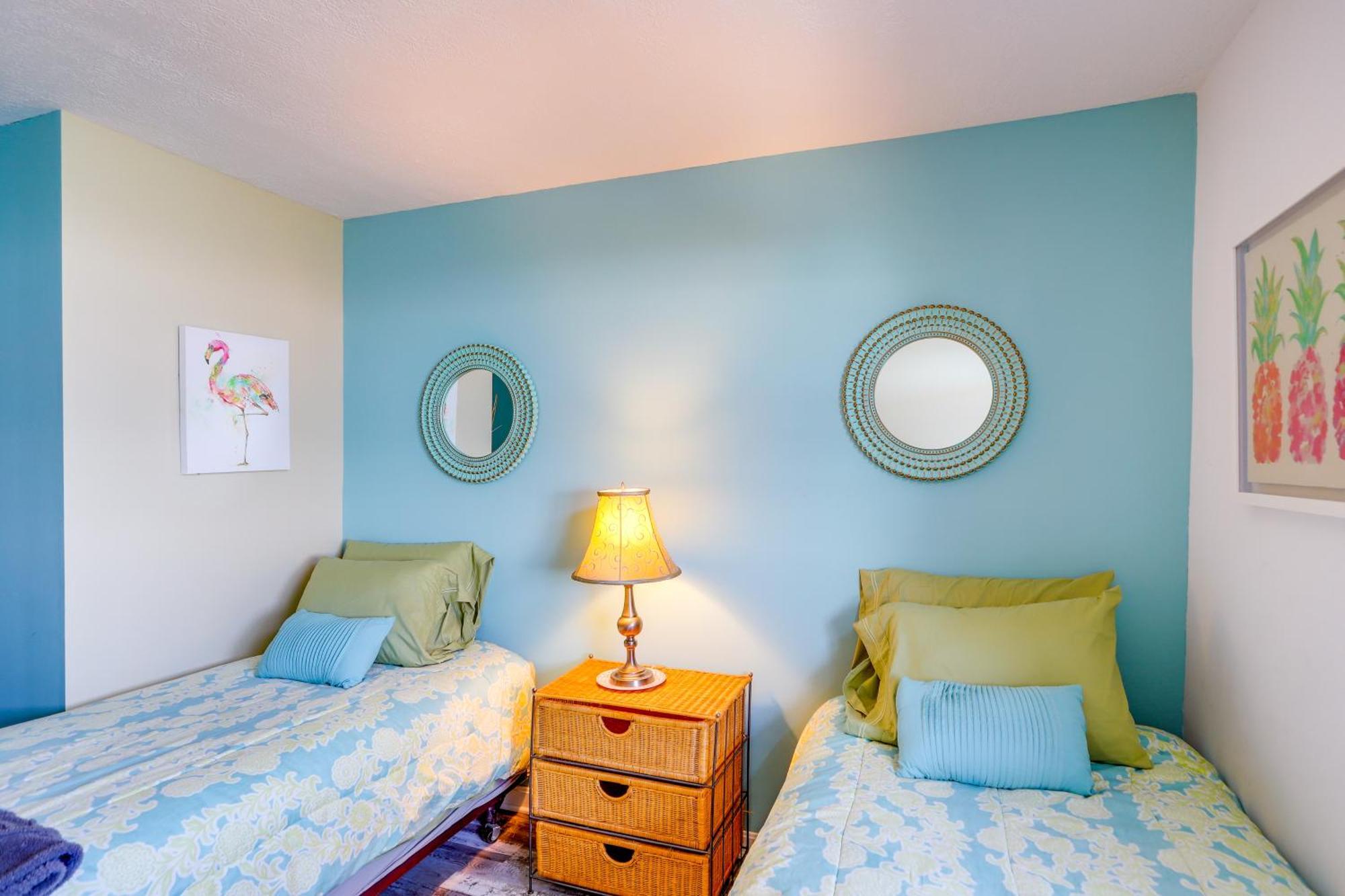 Cozy Middle Bass Island Getaway On Lake Eerie! プットインベイ エクステリア 写真