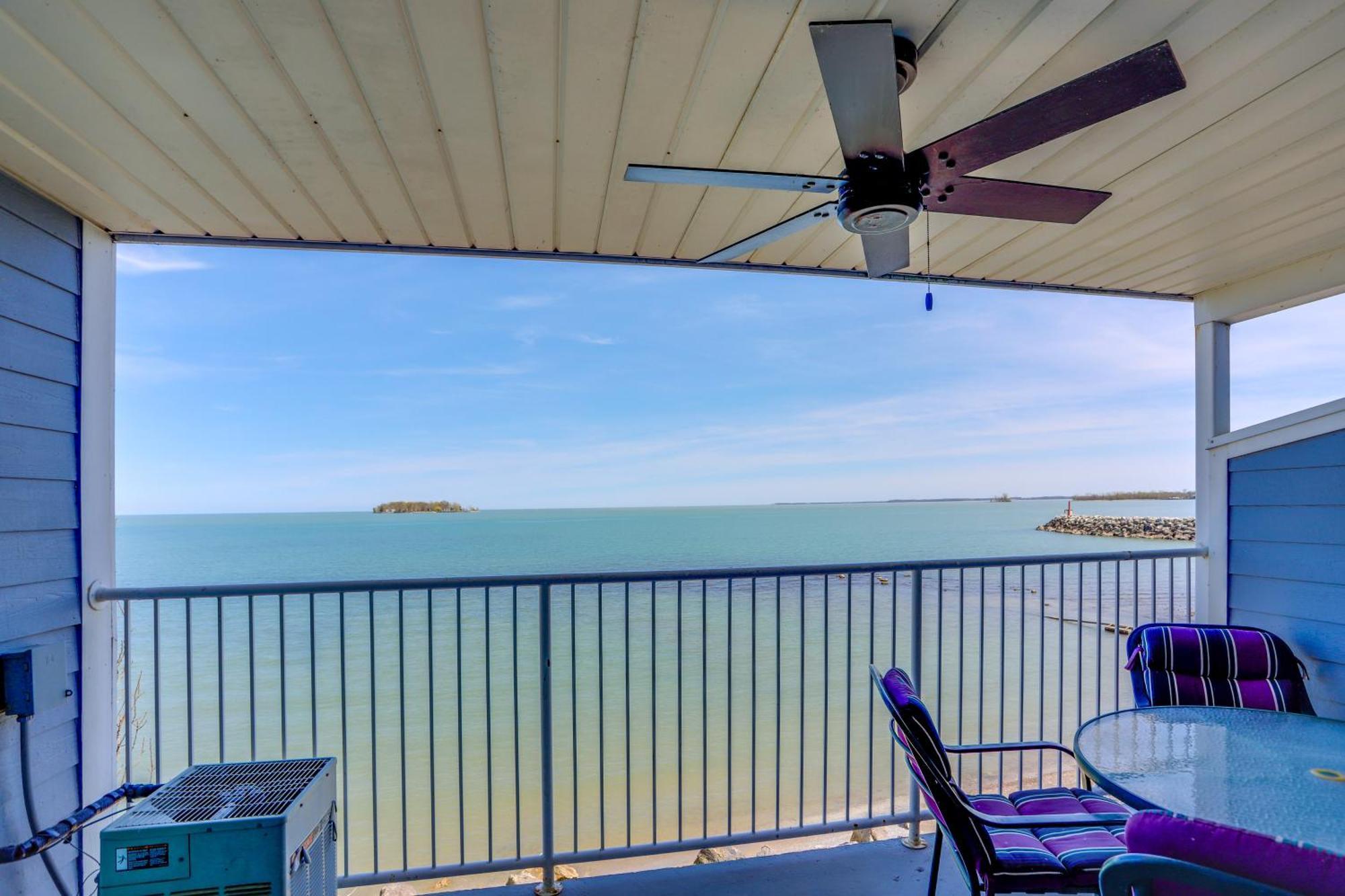 Cozy Middle Bass Island Getaway On Lake Eerie! プットインベイ エクステリア 写真